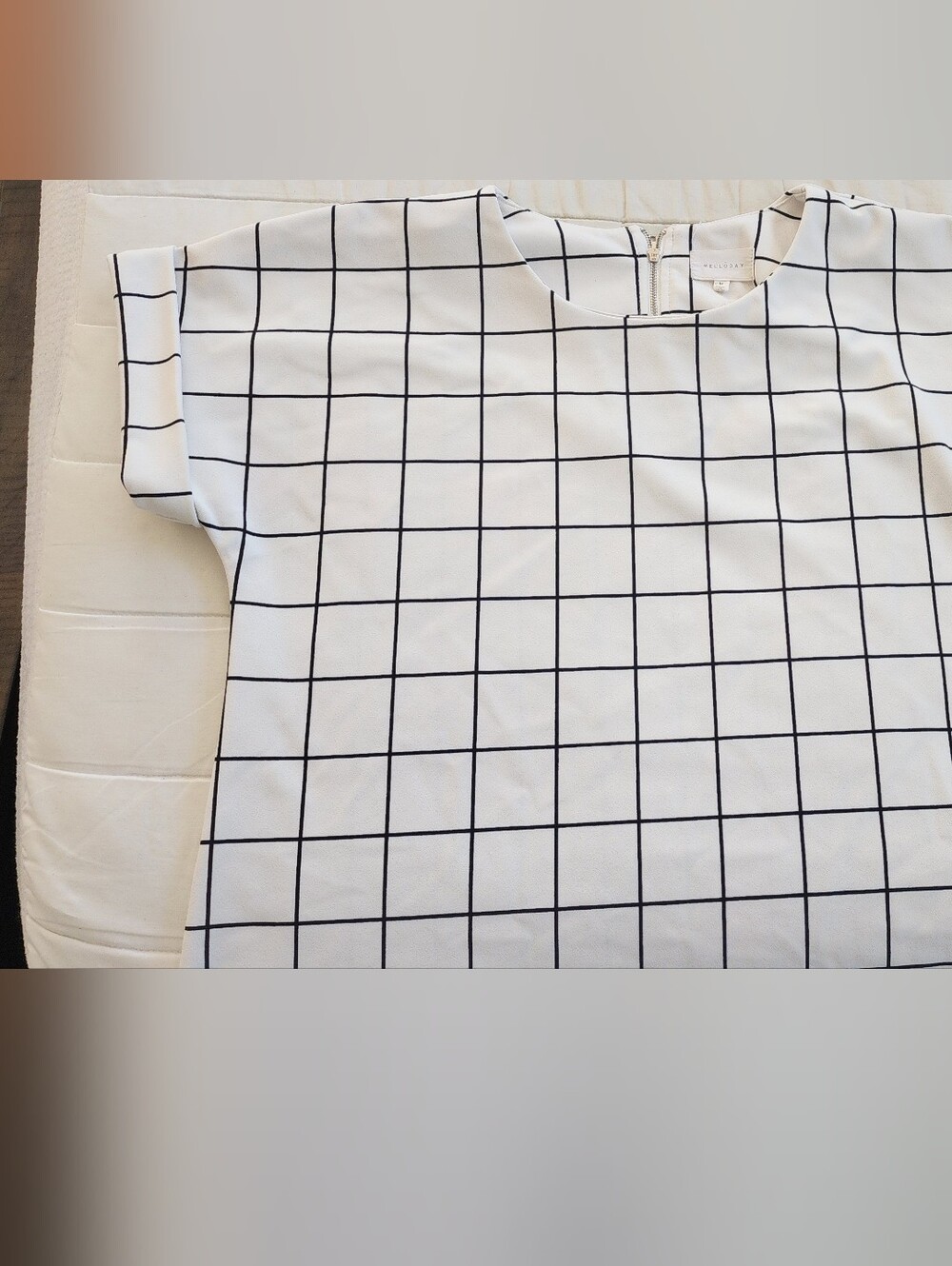 MELLODAY White Short Sleeve Shirt with Black Windowpane Grid